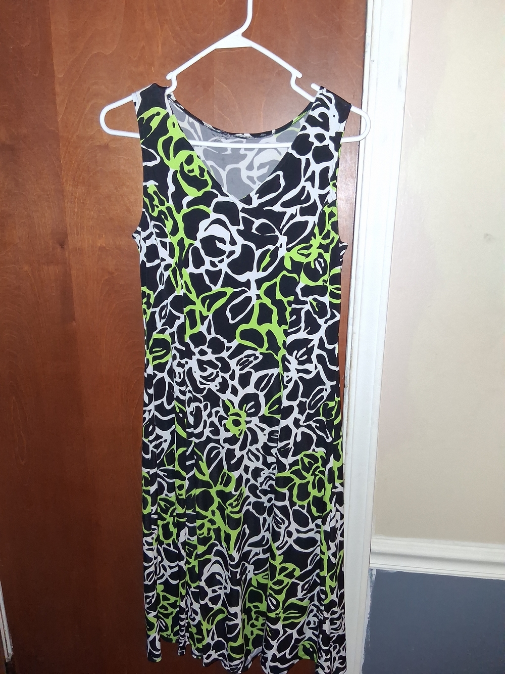 Sleeveless Floral A-Line Dress in Black, White & Lime